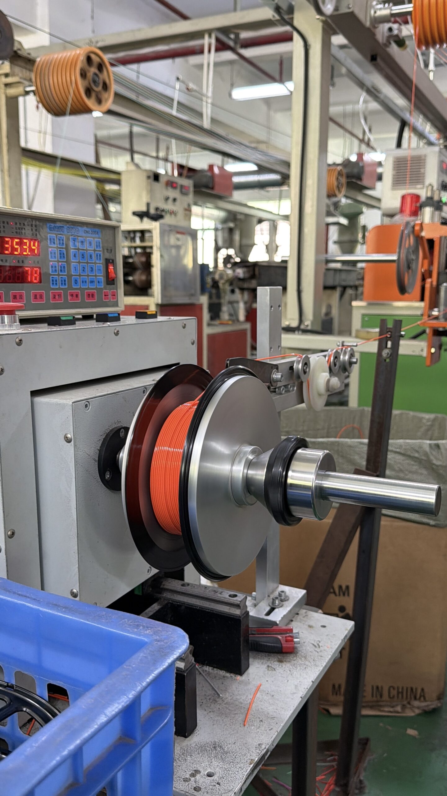 3D printer filament spools available for B2B sourcing